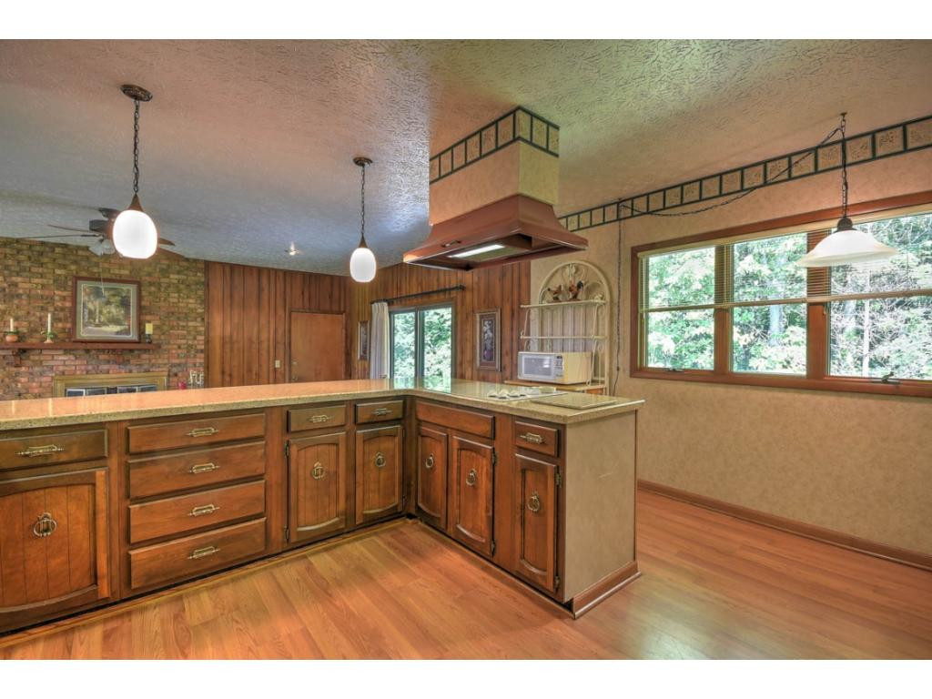 4756 Edens View Road Kingsport, TN 37664 - Photo 13 of 36 Photo 13