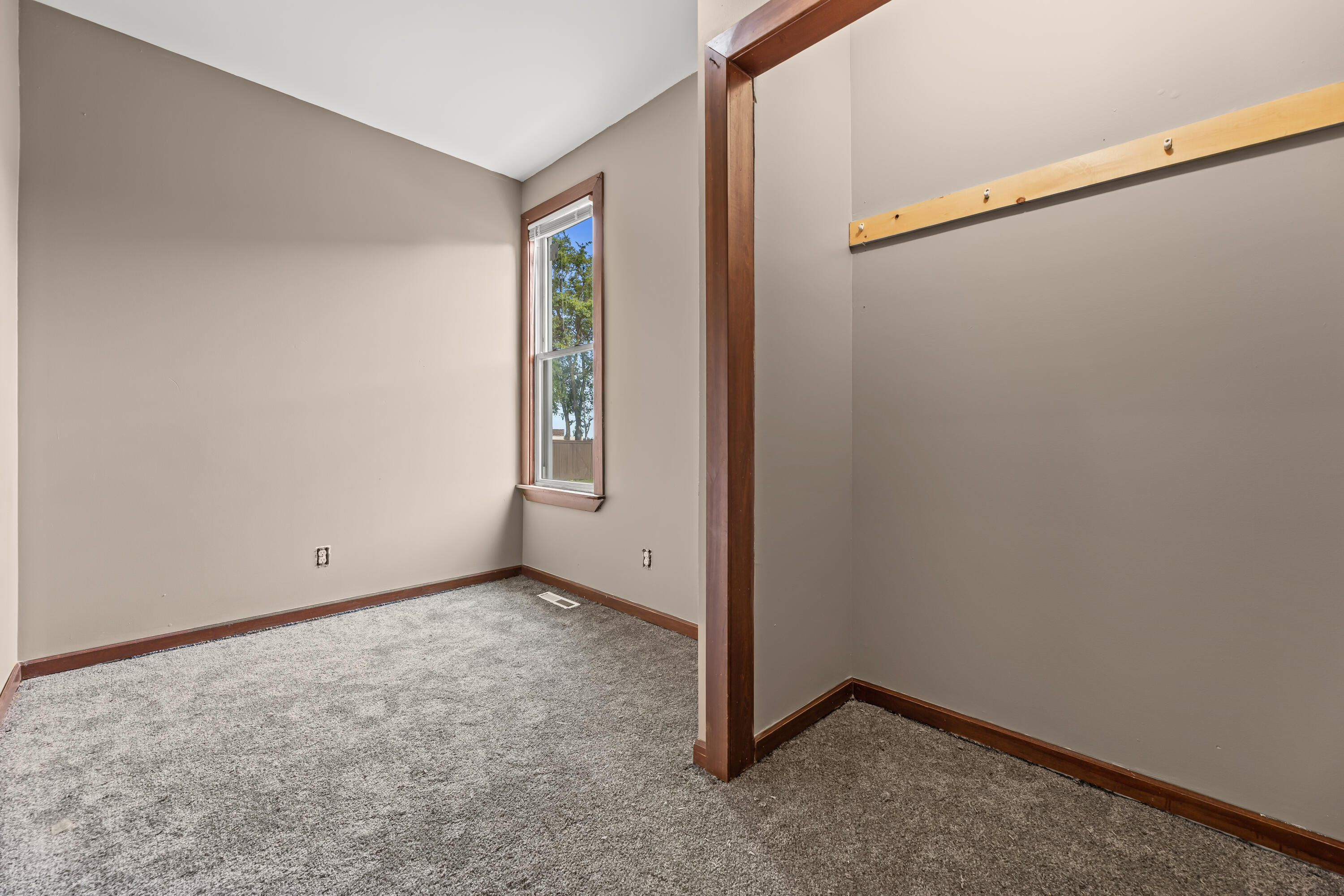 446 North 28th Street, Unit 448 Milwaukee, WI 53208 - Photo 20 of 25 IMG_2184