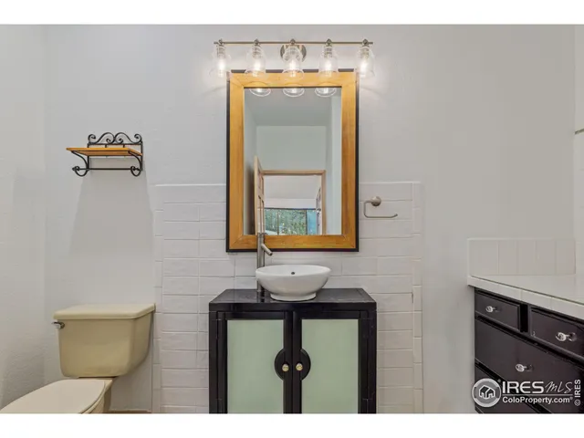 $1,399,000 | 11042 North St Vrain Drive, Lyons, CO 80540