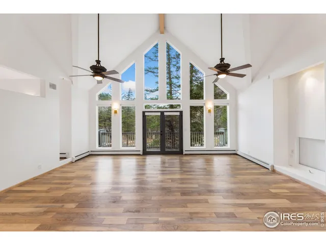$1,399,000 | 11042 North St Vrain Drive, Lyons, CO 80540