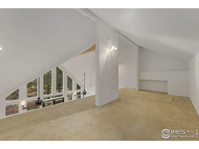 $1,399,000 | 11042 North St Vrain Drive, Lyons, CO 80540