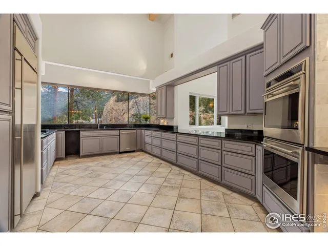 $1,399,000 | 11042 North St Vrain Drive, Lyons, CO 80540