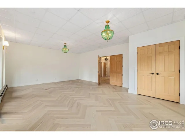 $1,399,000 | 11042 North St Vrain Drive, Lyons, CO 80540