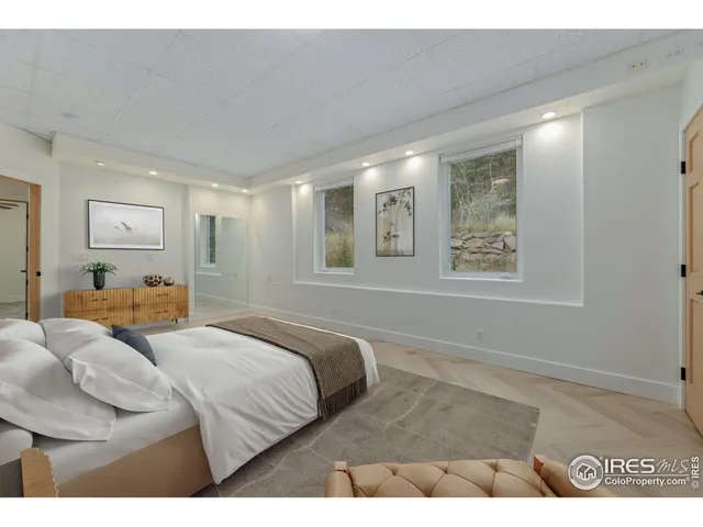 $1,399,000 | 11042 North St Vrain Drive, Lyons, CO 80540