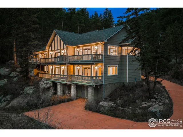 $1,399,000 | 11042 North St Vrain Drive, Lyons, CO 80540