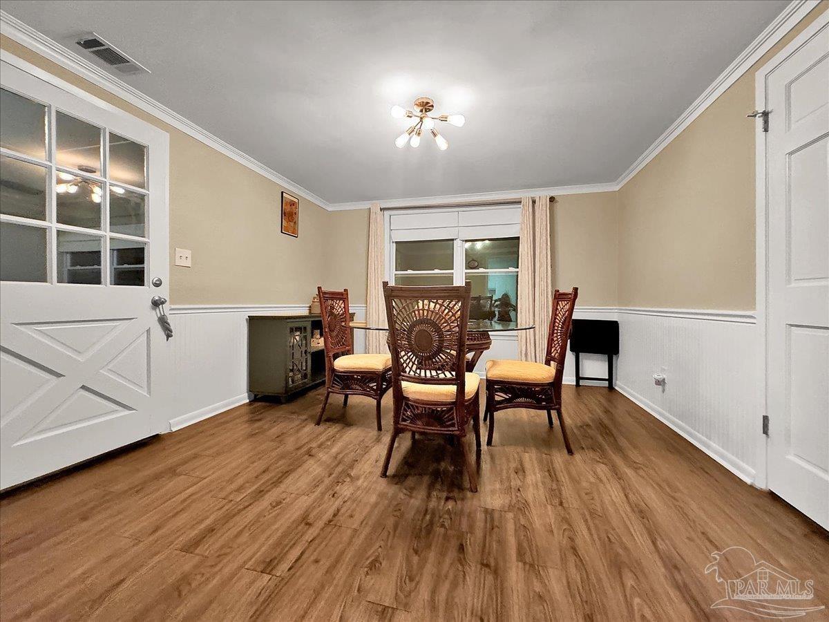 3750 Martin Street Pace, FL 32571 - Photo 11 of 37