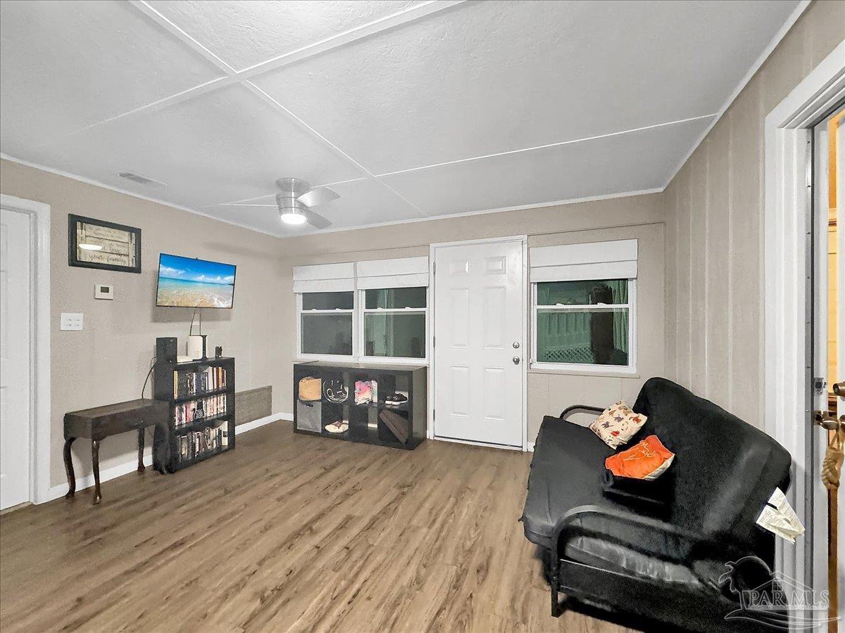 3750 Martin Street Pace, FL 32571 - Photo 9 of 37