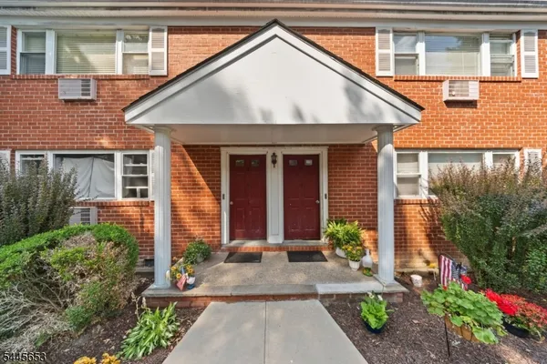 $220,000 | 2467 Highway 10, Unit 5A, Morris Plains, NJ 07950