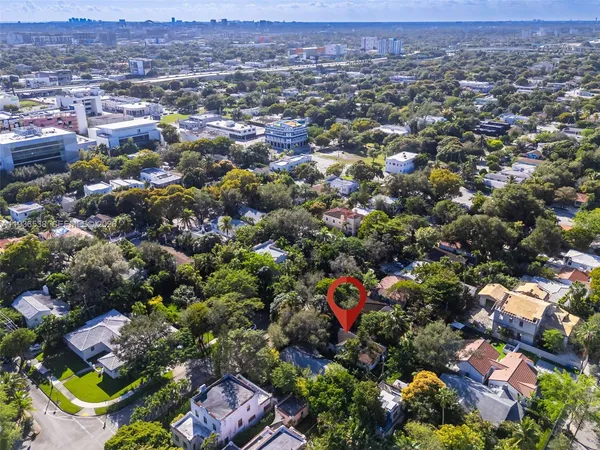 $1,375,000 | 67 Northeast 44th Street, Miami, FL 33137