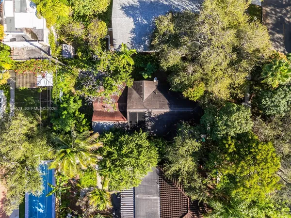 $1,375,000 | 67 Northeast 44th Street, Miami, FL 33137
