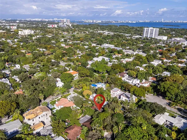 $1,375,000 | 67 Northeast 44th Street, Miami, FL 33137