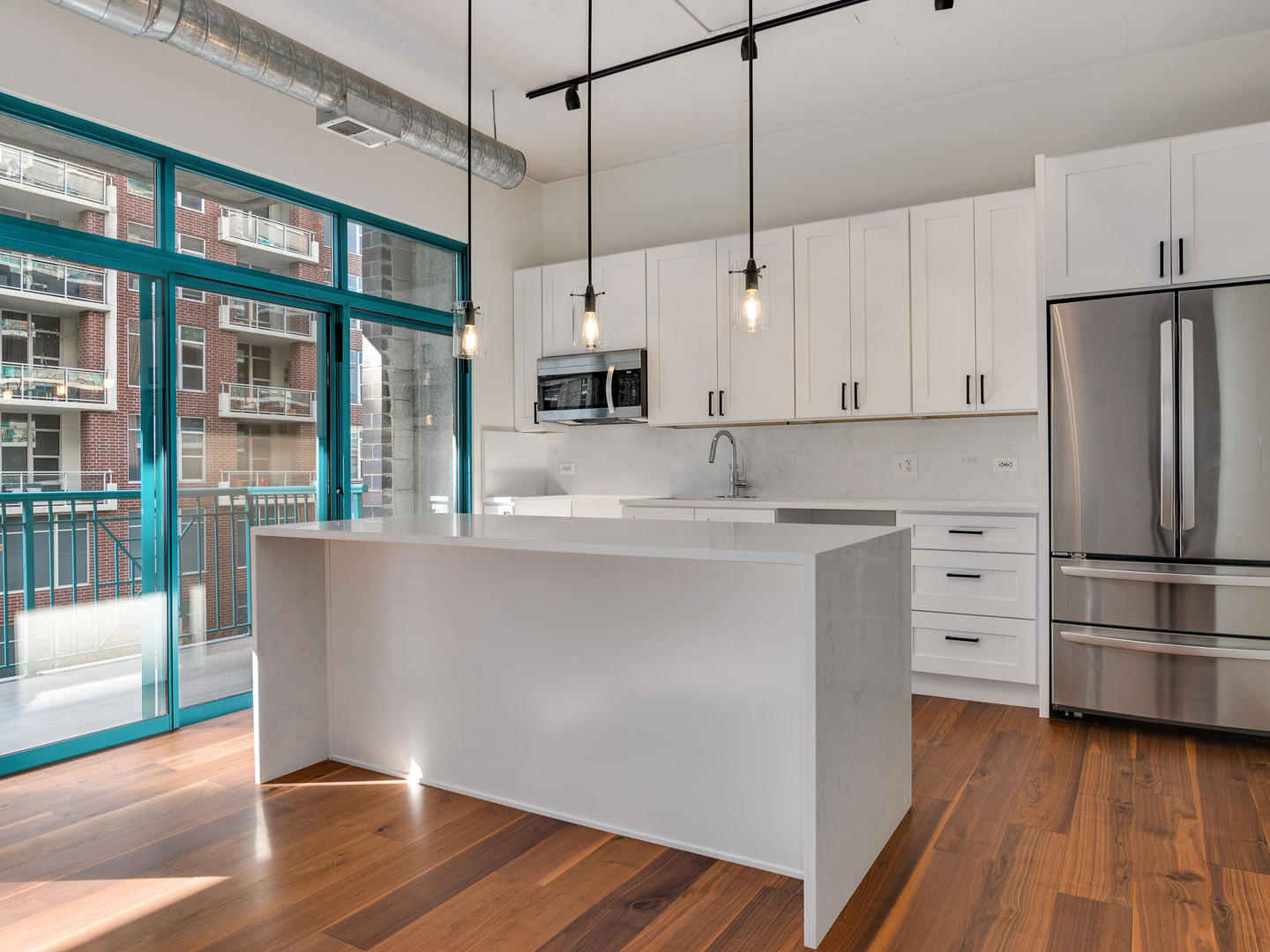 910 West Madison Street, Unit 403 Chicago, IL 60607 - Photo 4 of 12