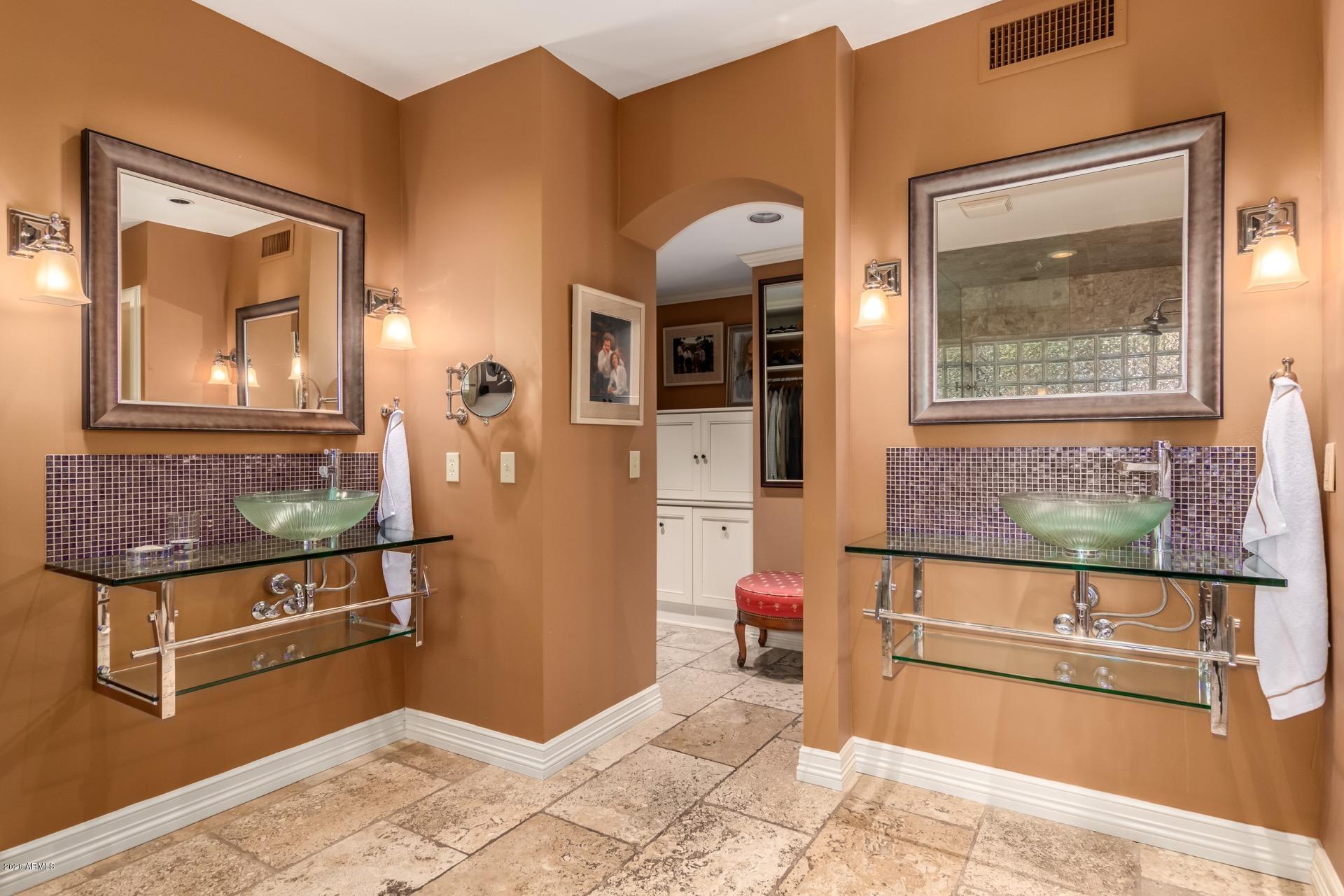 4450 East Camelback Road, Unit 7 Phoenix, AZ 85018 - Photo 27 of 50 master bath