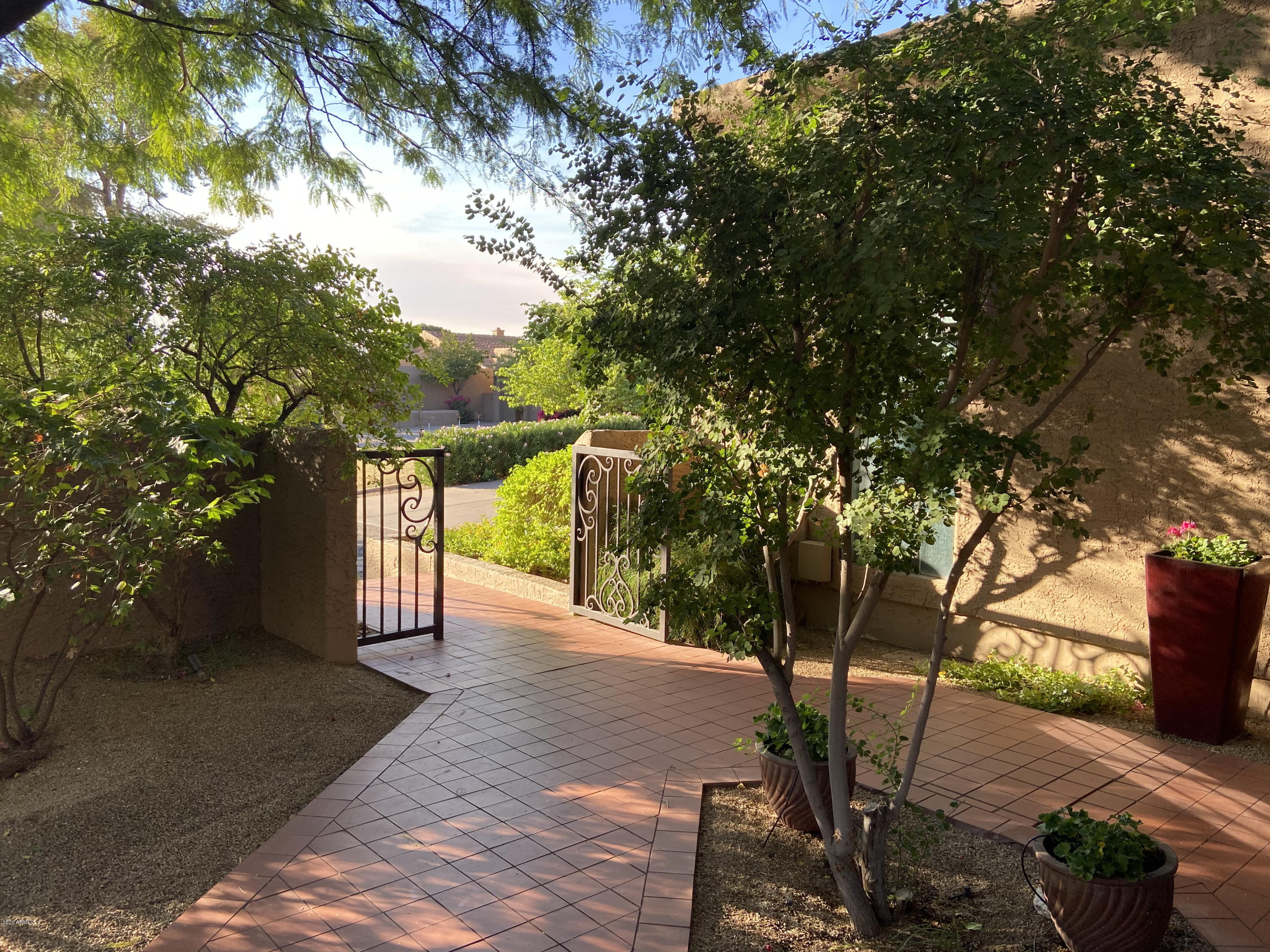 4450 East Camelback Road, Unit 7 Phoenix, AZ 85018 - Photo 6 of 50 front patio