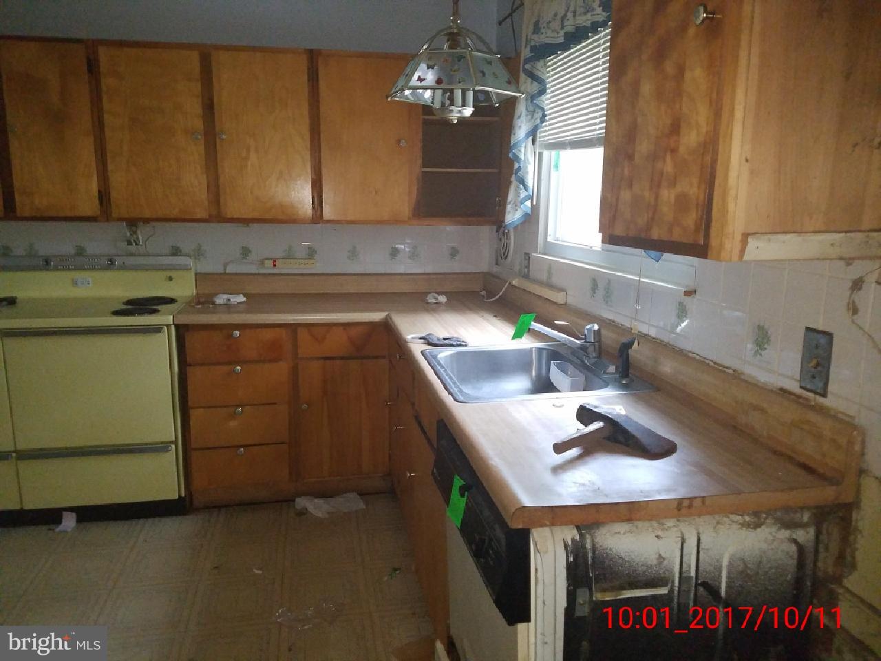 2106 Rolling Rd. Baltimore, MD 21244 - Photo 7 of 16