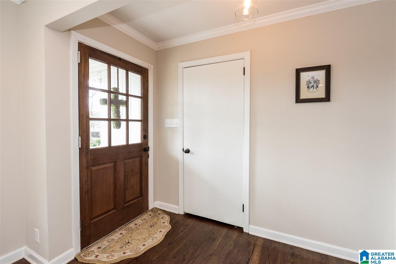 1700 Saulter Road Homewood, AL 35209 - Photo 4 of 44