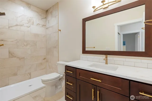 $899,950 | 6808 Kyodi Court Southeast, Olympia, WA 98501