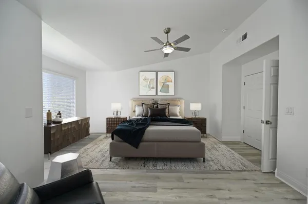 a view of a house with backyard