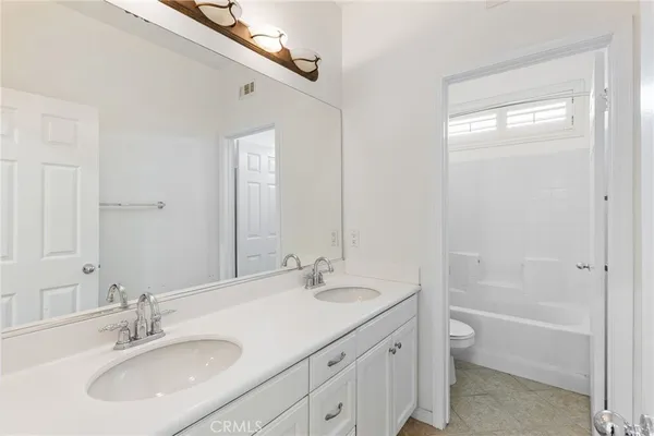 $749,900 | 35720 Verde Vista Way, Wildomar, CA 92595