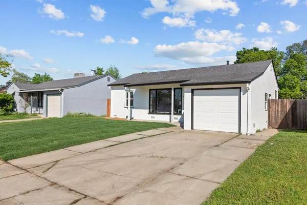 $417,000 | 5625 La Campana Way, Sacramento, CA 95822