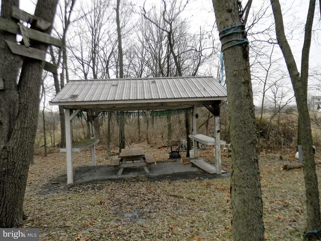 330 Kerrsville Road Carlisle, PA 17015 - Photo 21 of 25 Gallery Image 21