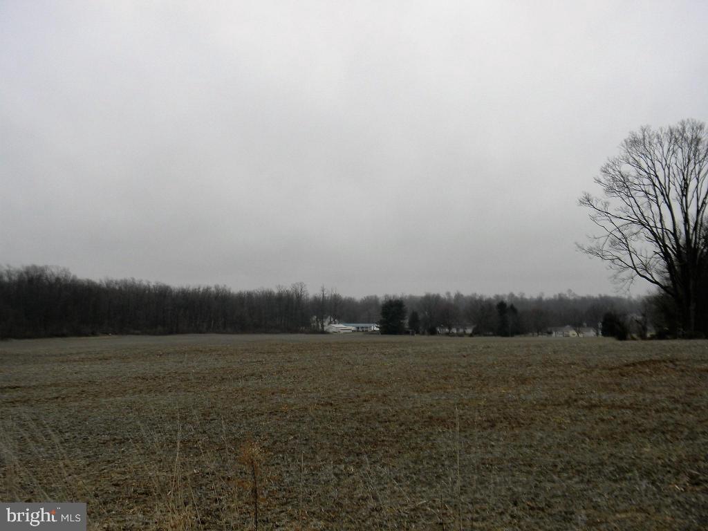 330 Kerrsville Road Carlisle, PA 17015 - Photo 23 of 25 Gallery Image 23