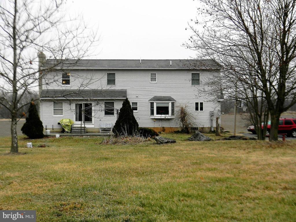 330 Kerrsville Road Carlisle, PA 17015 - Photo 6 of 25 Gallery Image 6