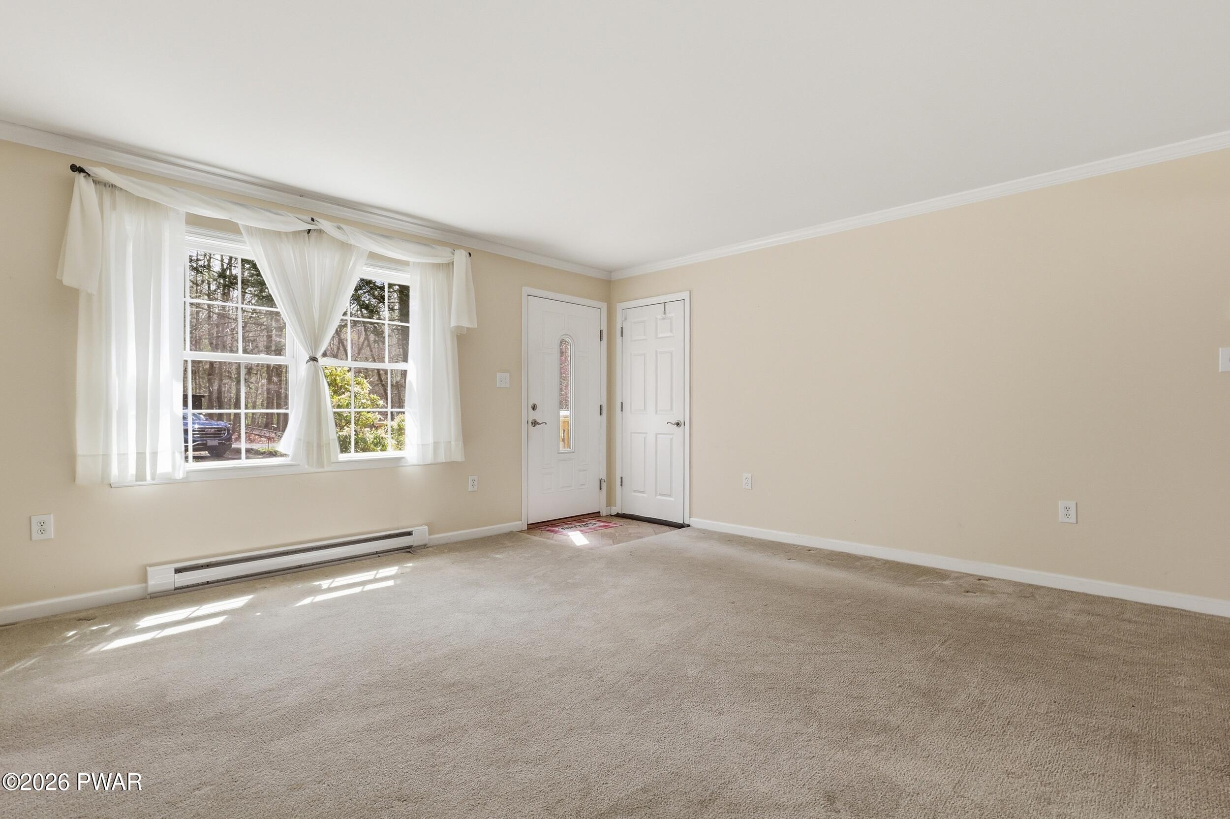 4 Pine Creek Road Hawley, PA 18428 - Photo 30 of 50 Entry sitting area