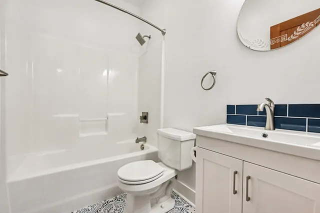 $589,000 | 1164 Hawkins Court, Kalamazoo, MI 49009