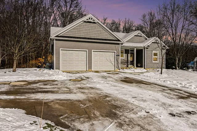 $589,000 | 1164 Hawkins Court, Kalamazoo, MI 49009