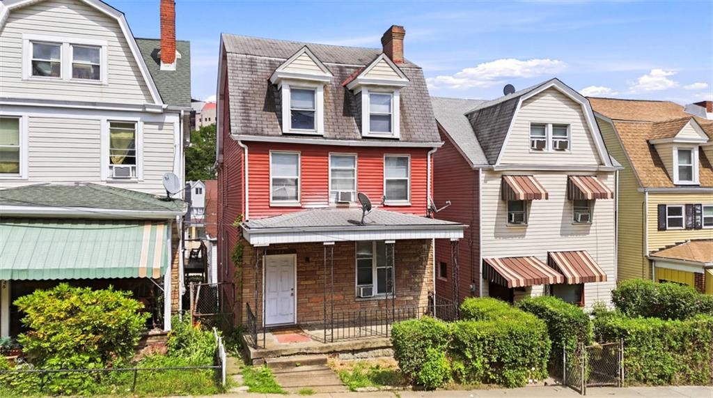 244 Robinson Street Pittsburgh, PA 15213 - Photo 1 of 33 Gallery Image 1