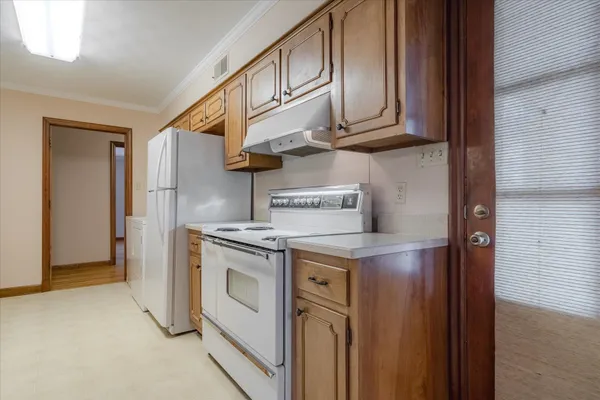 $1,900 | 356 Perkins Extension, Unit 356, Memphis, TN 38117