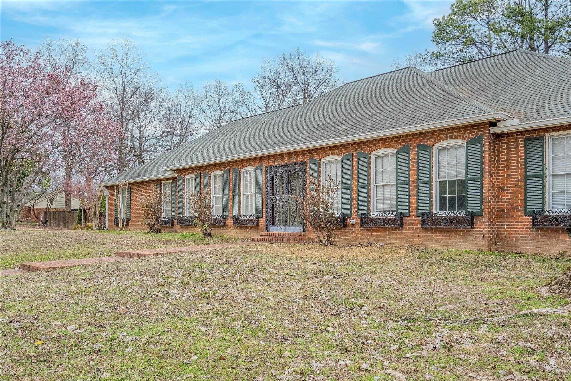 356 Perkins Extension, Unit 356 Memphis, TN 38117 - Photo 4 of 24