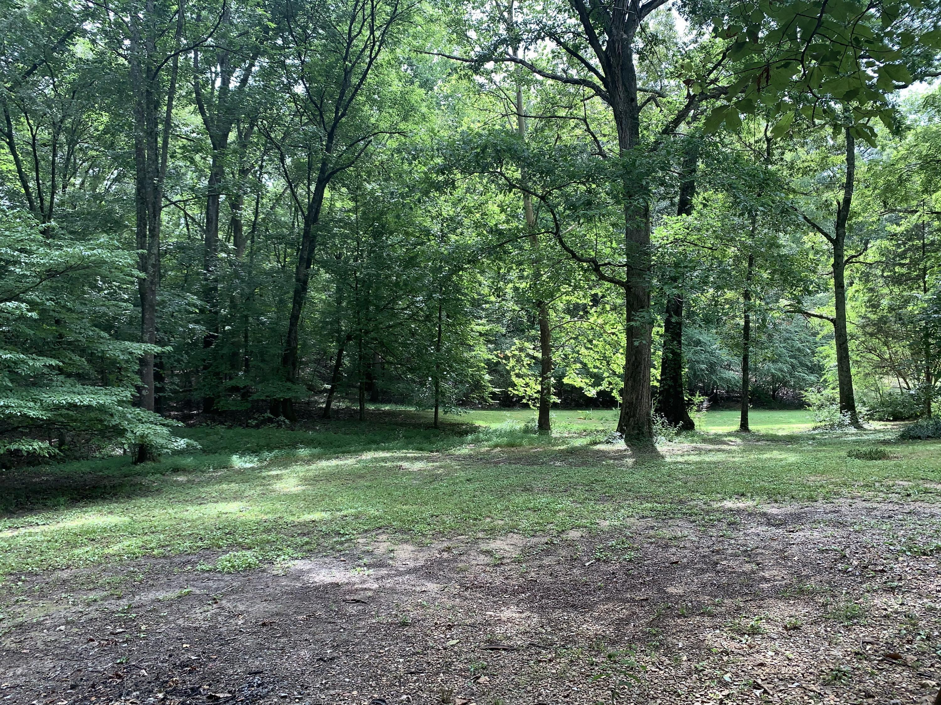 805 Stonewall Road Byhalia, MS 38611 - Photo 20 of 28 IMG_4113