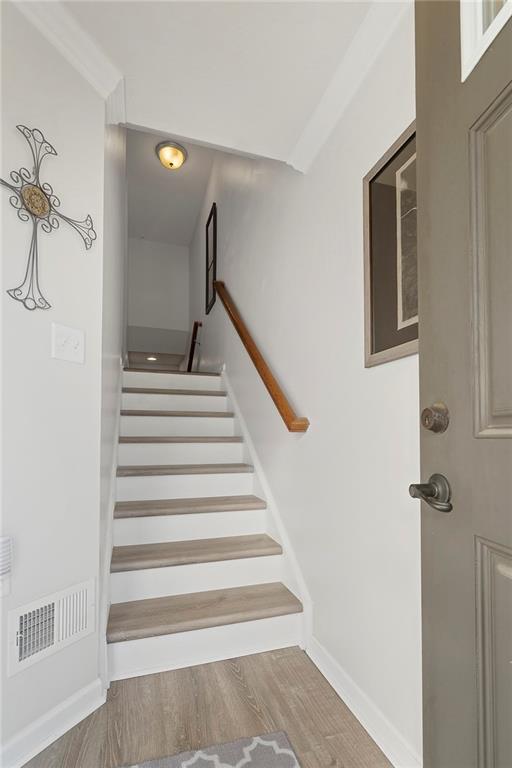 326 Maple Ridge Drive Canonsburg, PA 15317 - Photo 3 of 25 Gallery Image 3