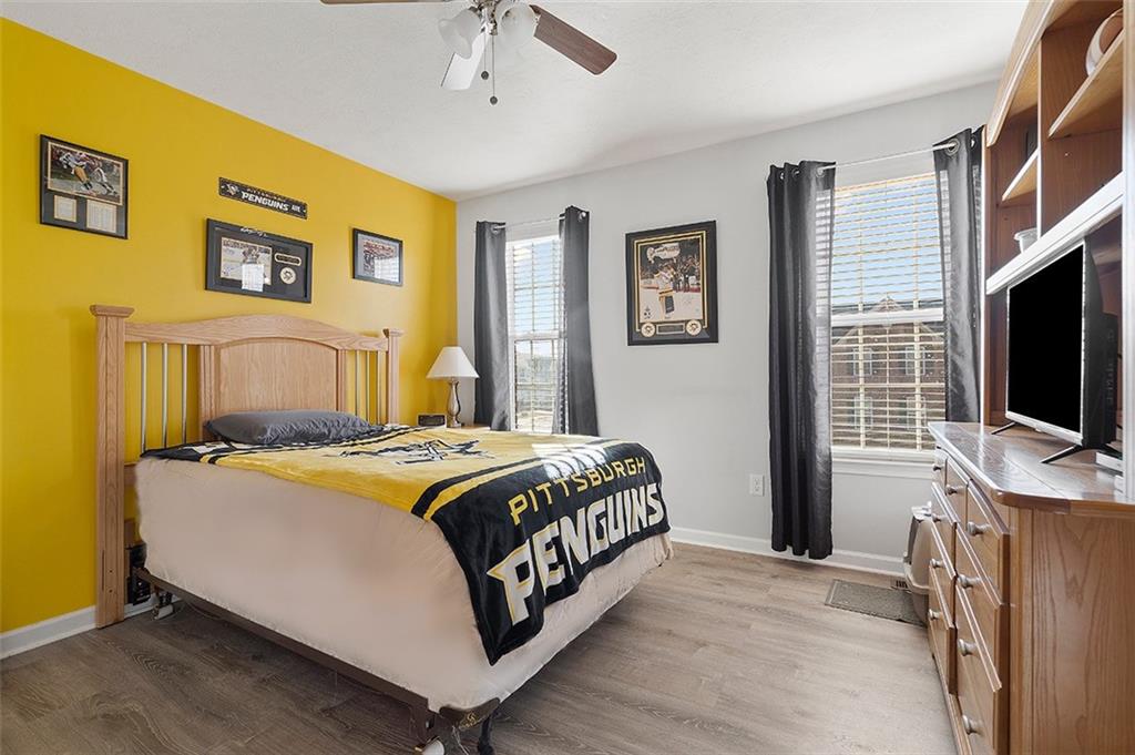 326 Maple Ridge Drive Canonsburg, PA 15317 - Photo 21 of 25 Gallery Image 21