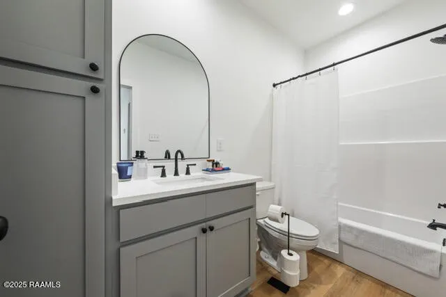 $1,925 | 216 Steiner Oaks, Lafayette, LA 70508