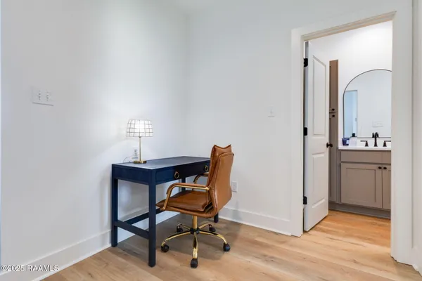 $1,825 | 216 Steiner Oaks, Lafayette, LA 70508