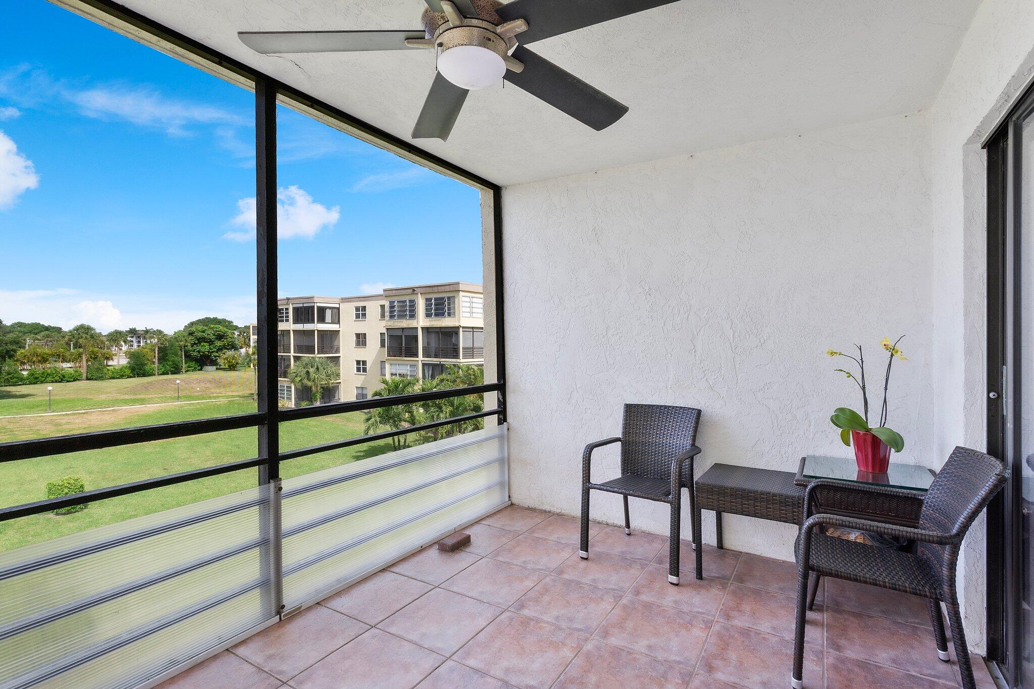 9355 Southwest 8th Street, Unit 320 Boca Raton, FL 33428 - Photo 14 of 31 14-web-or-mls-0E2A5648
