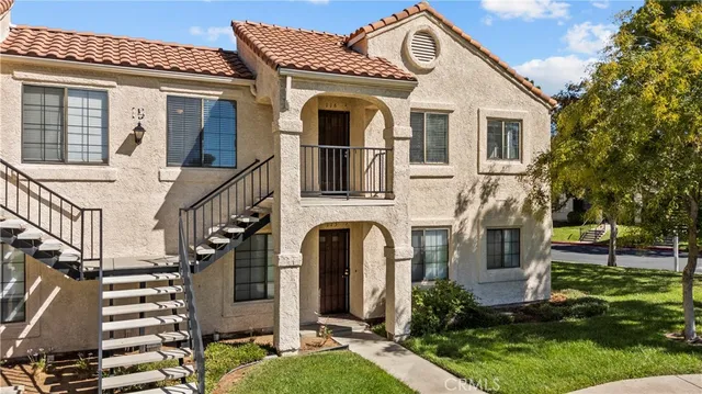 $295,000 | 2554 Olive Drive, Unit 116, Palmdale, CA 93550