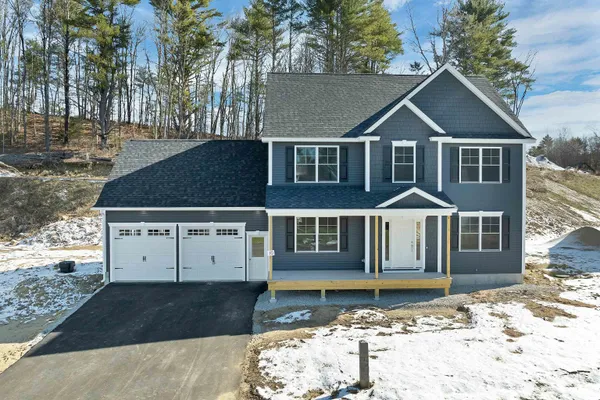 $704,900 | 10 Shelburne Lane, Concord, NH 03301