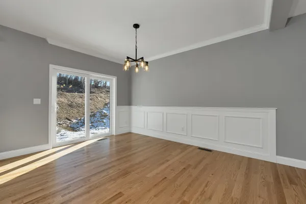 $704,900 | 10 Shelburne Lane, Concord, NH 03301