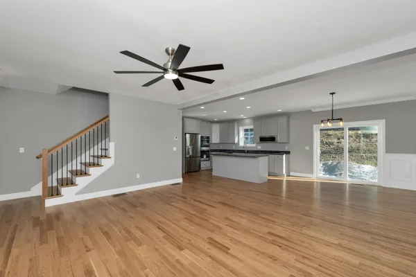 $704,900 | 10 Shelburne Lane, Concord, NH 03301