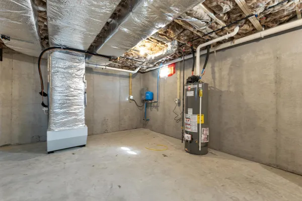 $704,900 | 10 Shelburne Lane, Concord, NH 03301