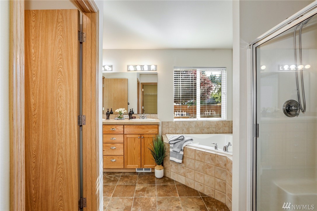 2314 195th Place Southeast Bothell, WA 98012 - Photo 22 of 34