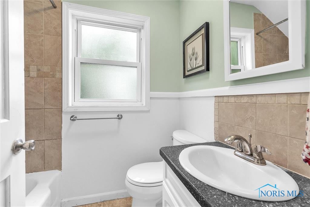 806 Alvison Road Toledo, OH 43612 - Photo 15 of 26 Gallery Image 15