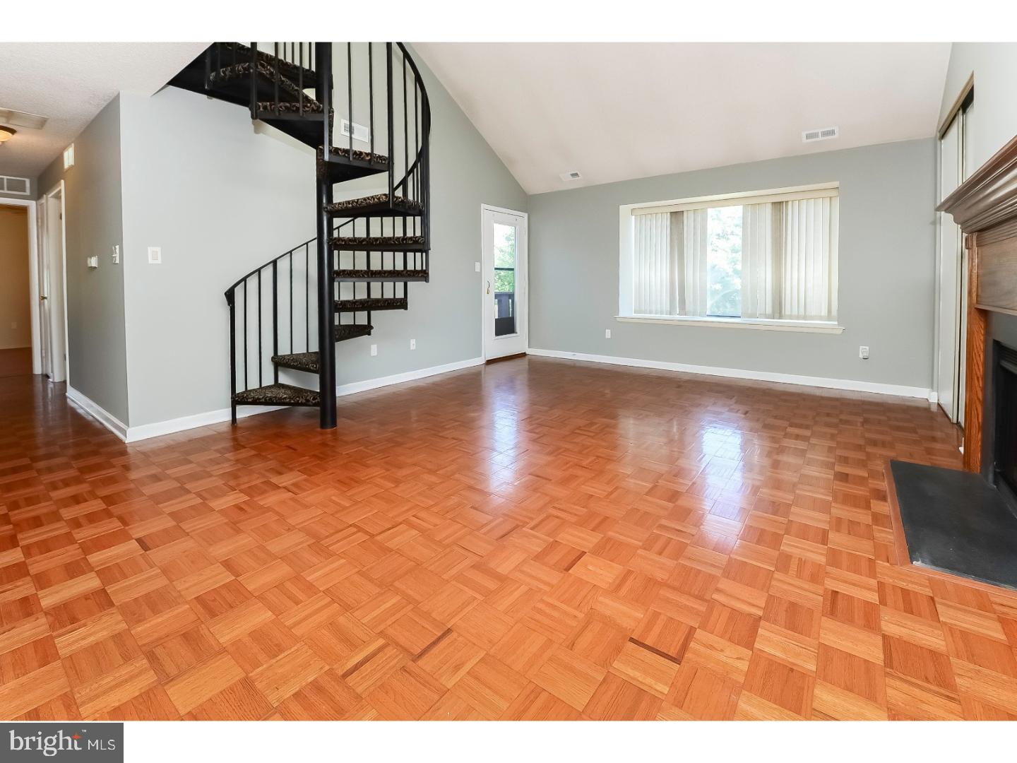 5019 B Dunbarton Road Mount Laurel, NJ 08054 - Photo 5 of 25