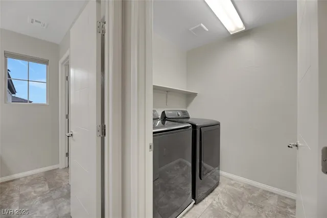 $2,525 | 173 Brighton Hills Court, Henderson, NV 89002