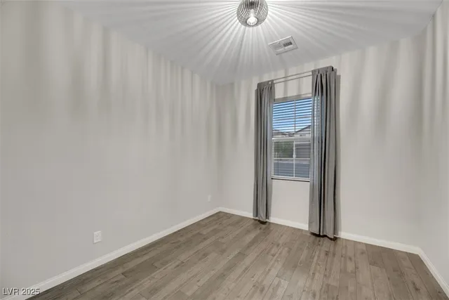 $2,525 | 173 Brighton Hills Court, Henderson, NV 89002