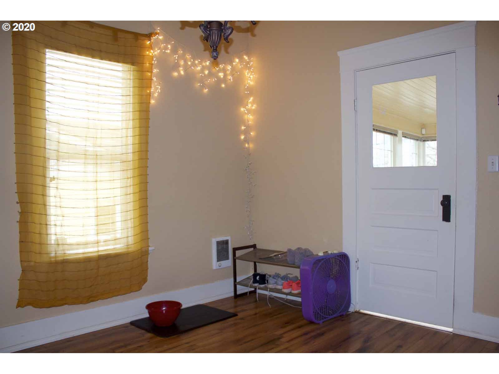 7085 Main Street Springfield, OR 97478 - Photo 13 of 25